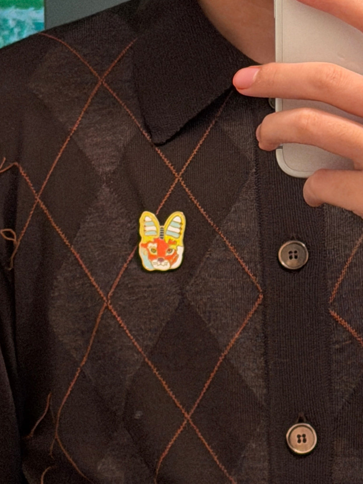 brooch OK!